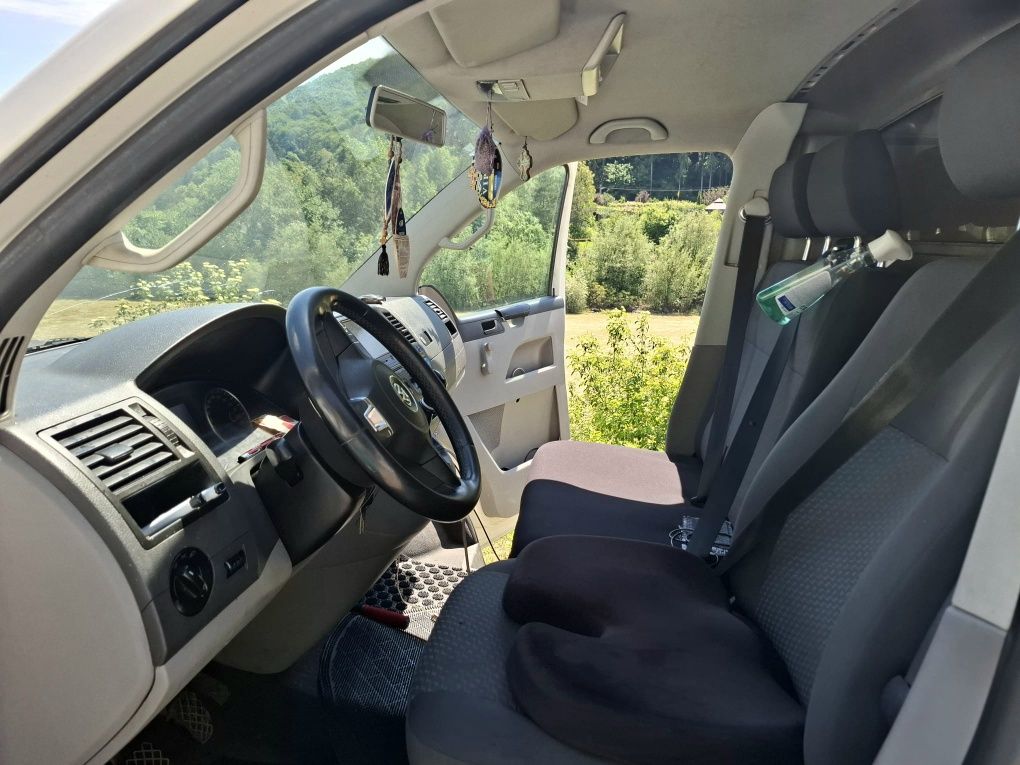 Vând Vw T5 ,motor 1.9 ,,2010 euro 5