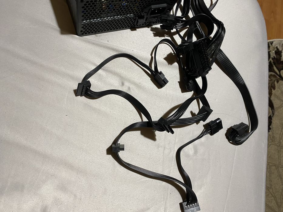 Sursa Aerocool 650W RGB