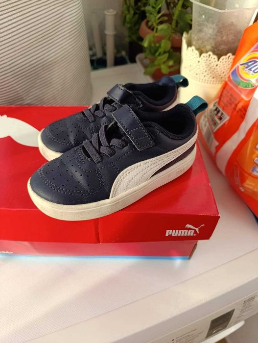 Детски маратонки на puma подходящи за есенния сезон, без забележки.