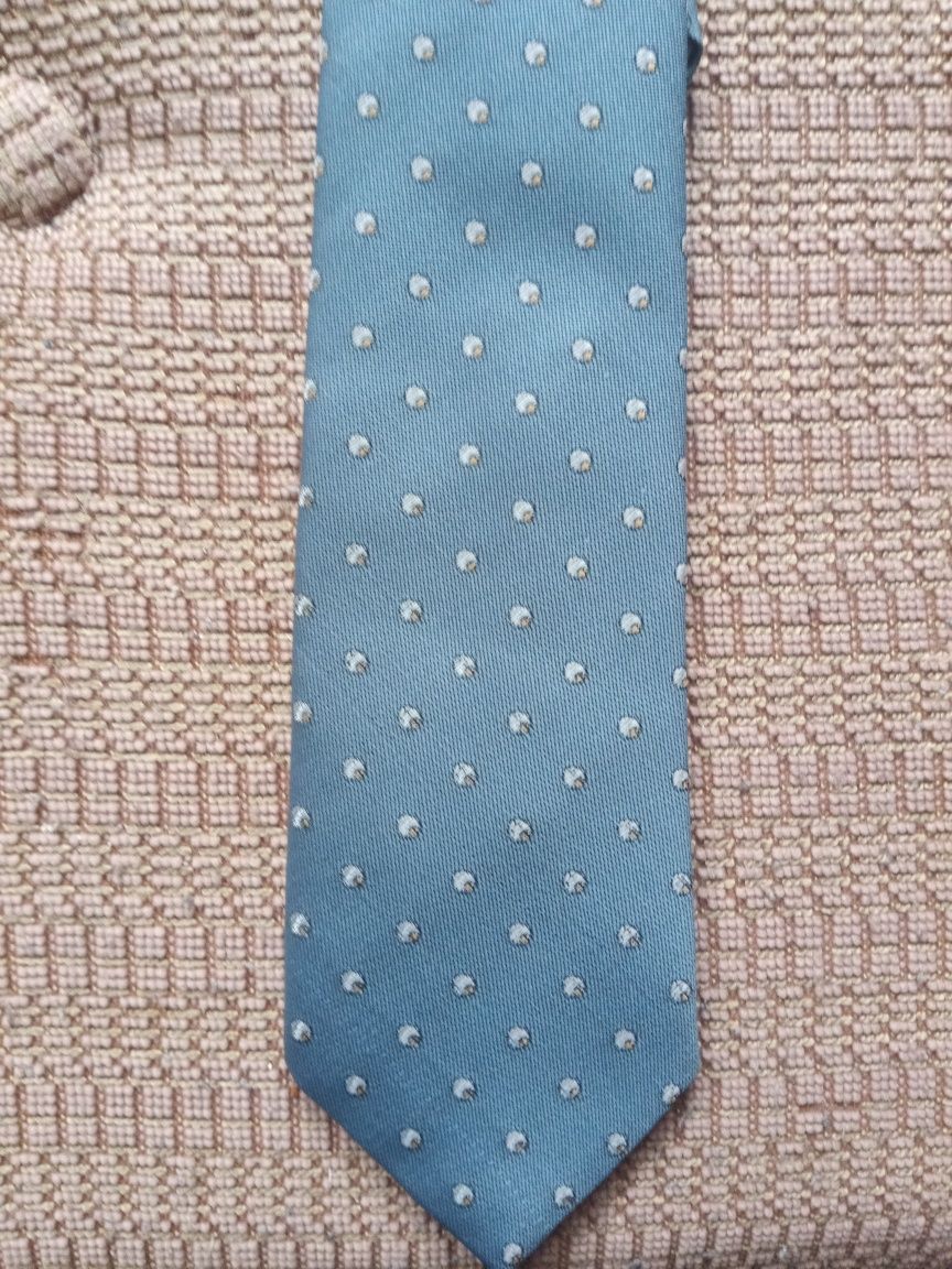 Вратовръзка Алба