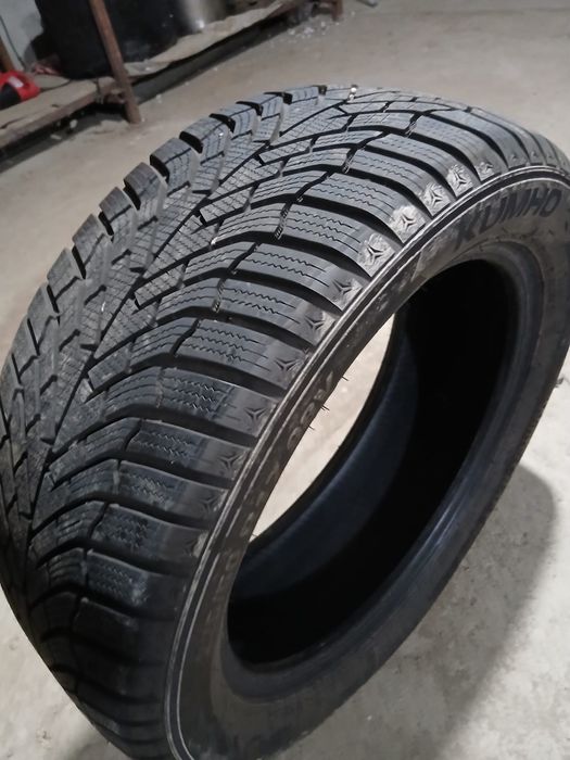 Kumho Wintercraft 225/50 R17 98V