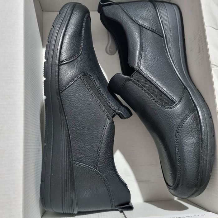 Papuci/pantofi eleganți unisex negri