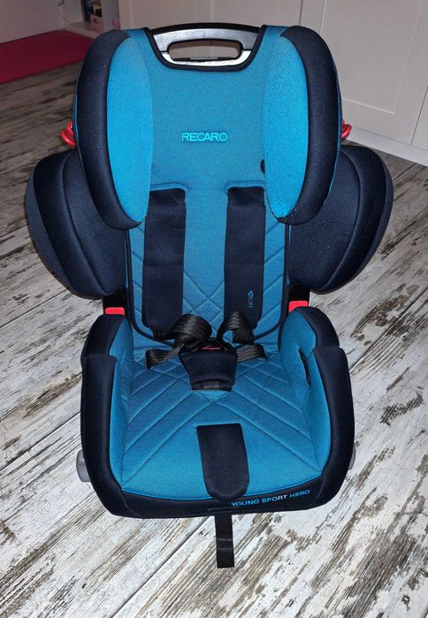 RECARO Стол за кола 9-36 кг YOUNG SPORT HERO Xenon Blue - син цвят