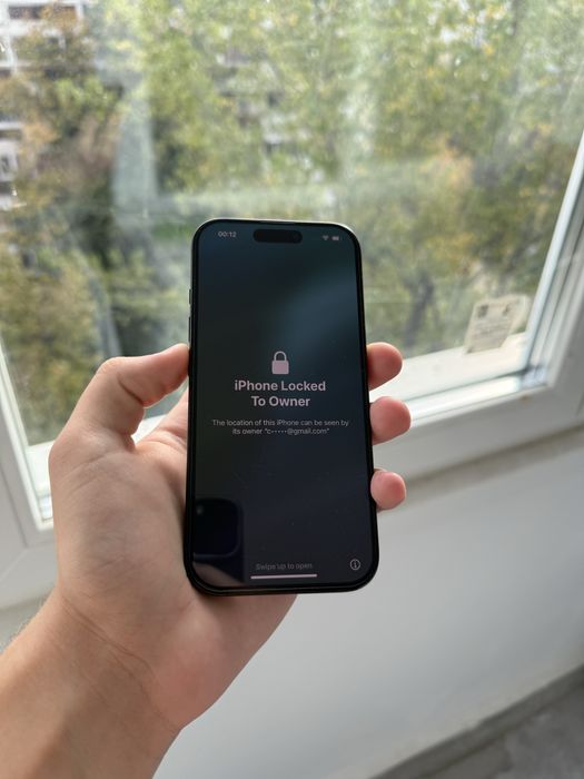Iphone 16 pro pentru piese