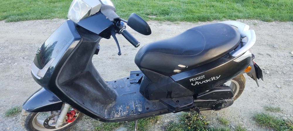 Scuter Peugeot vivacity 3/2009 49cc înmatriculat
