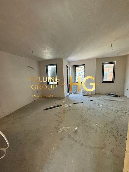 Продава се Тристаен апартамент в Варна, Гранд Мол Варна - 74 кв.м за 1642 €/кв.м - Снимка #12