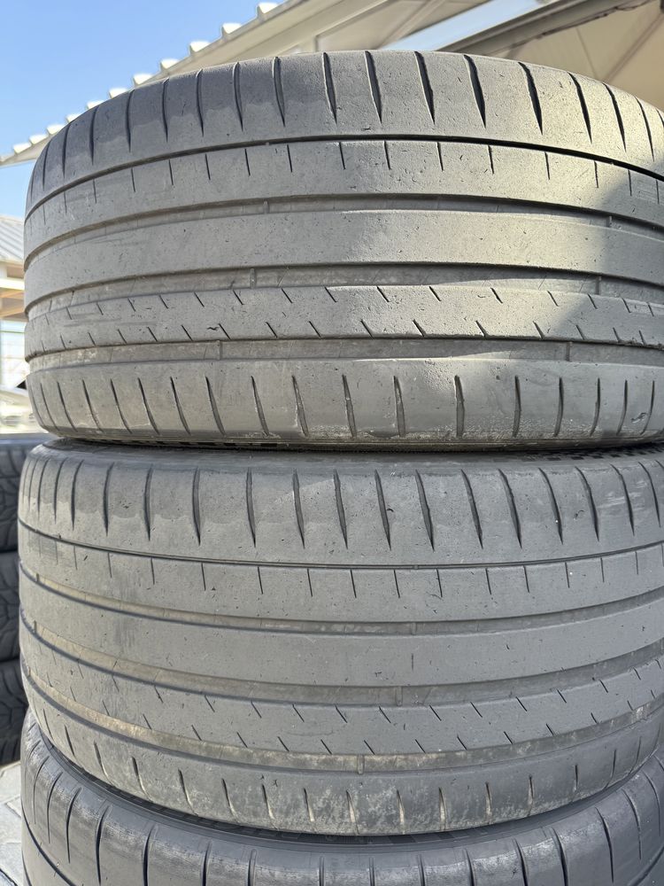 Летни гуми Michelin спортпакет 255/35/21 и 295/30/21