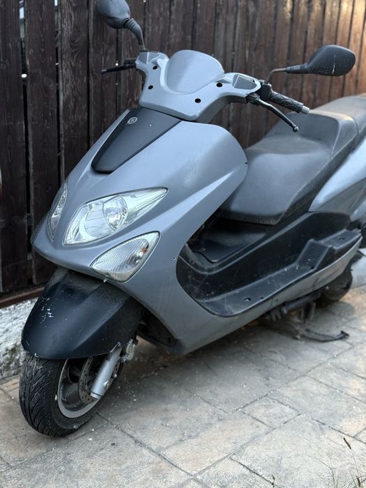 Scuter Yamaha MBK Skyline 125 cc