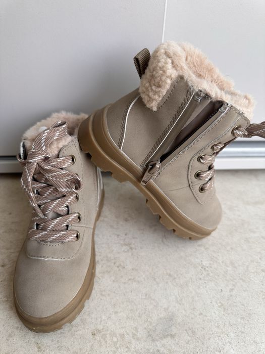 Непромокаеми боти/ботуши с връзки