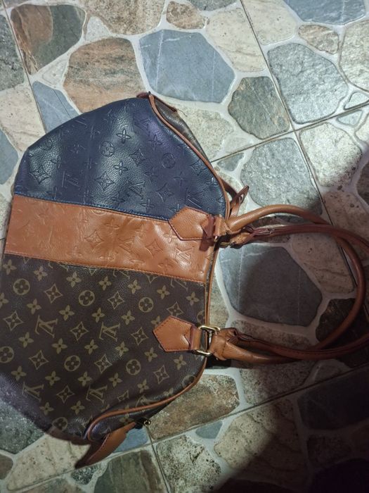 Geanta Louis vuitton