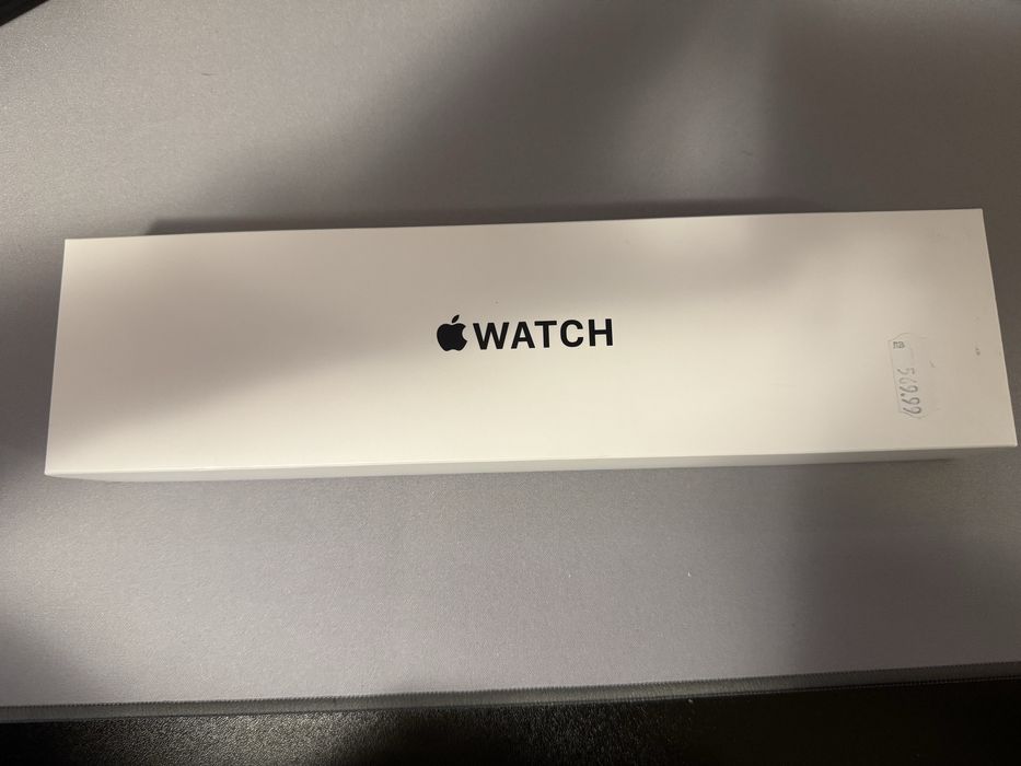 Apple Watch SE (2nd Gen) 40mm Midnight Aluminium GPS