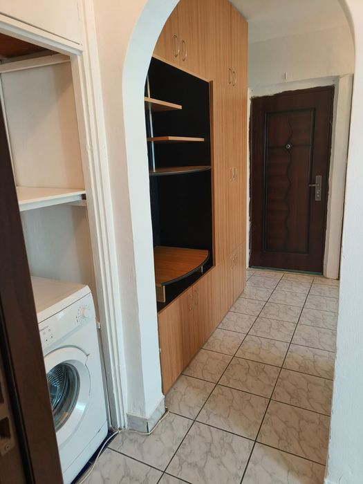 Sarari, Henri Coandă, 2 dec, et2/4,mob+utilat !