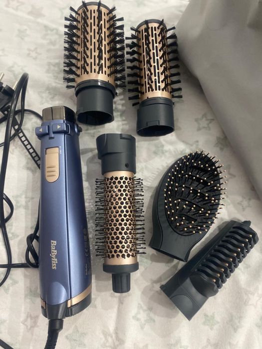 Perie rotativa Babyliss Frizz-Free cu 5 accesorii