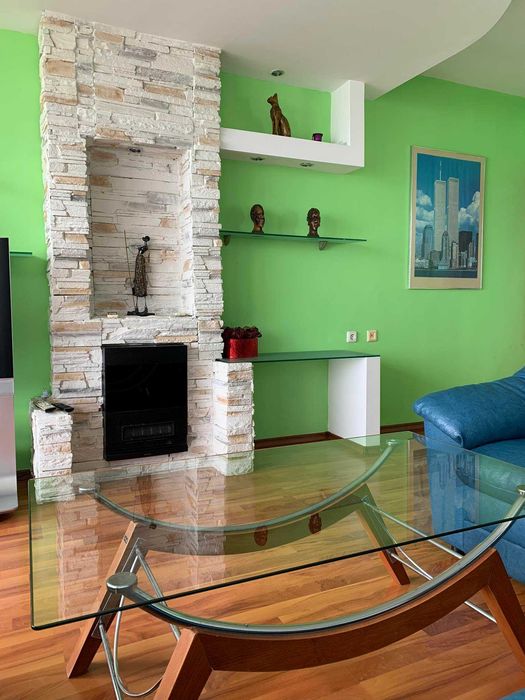 Дава се под наем Двустаен апартамент в Бургас, Лазур - 66 кв.м за 479.4 € - Снимка #2