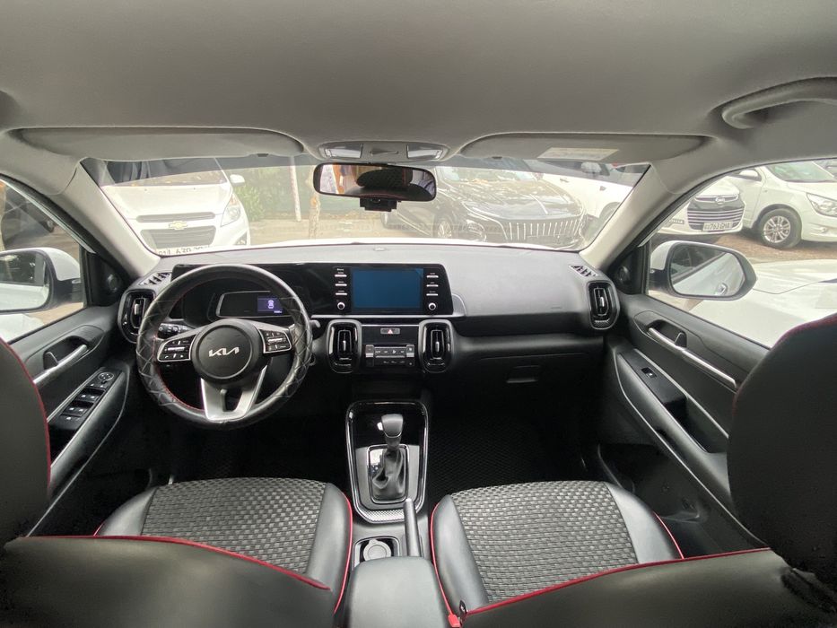 KIA Sonet 2 pozitsa avtomat ideal holatda