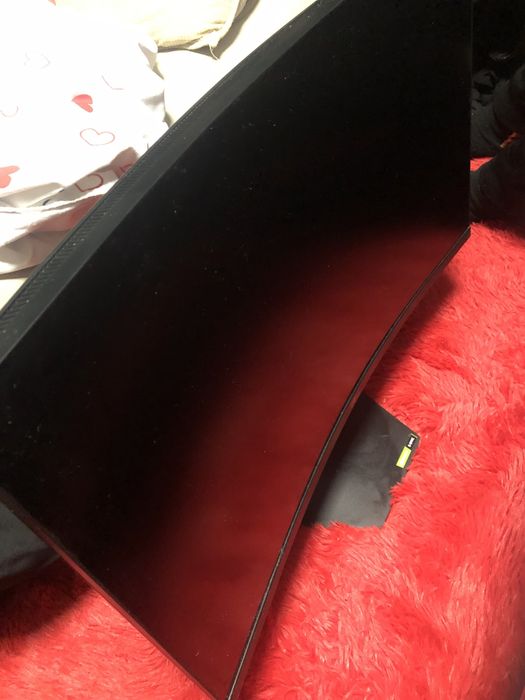 Monitor dell 144 hz curbat