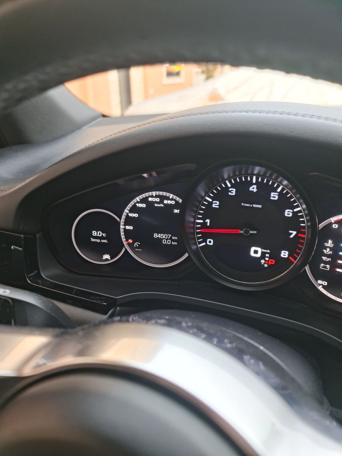 Vand sau schimb porsche cayene S 2019