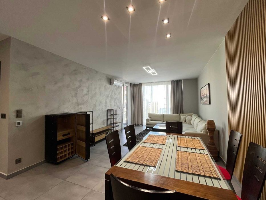 Дава се под наем Двустаен апартамент в София, Кръстова вада - 70 кв.м за 688.5 € - Снимка #1