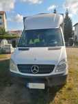 Autoutilitara Mercedes Benz 311