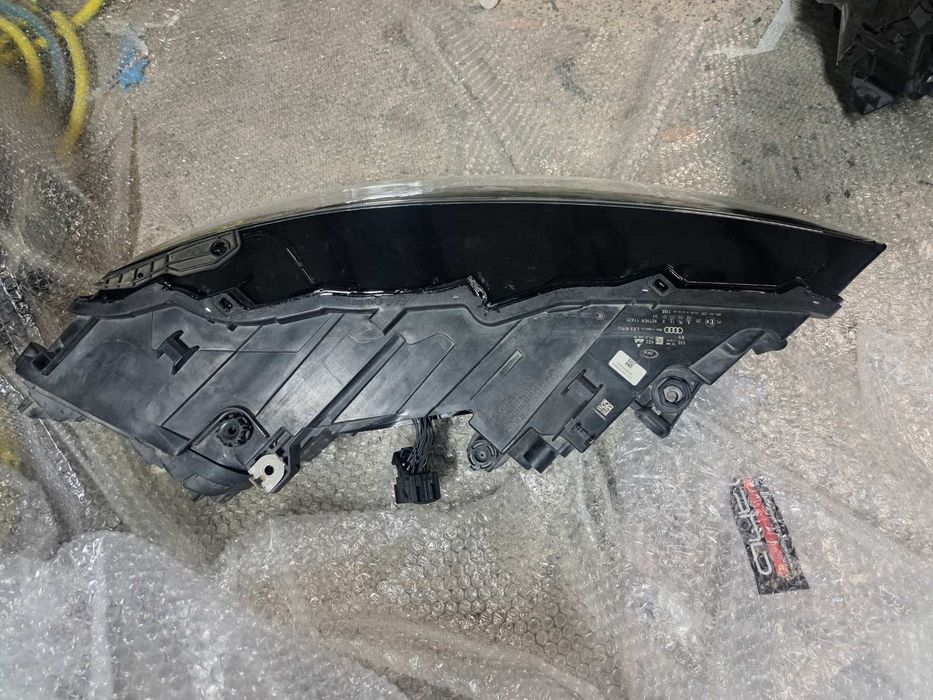 Ляв фар audi Q7 fulled