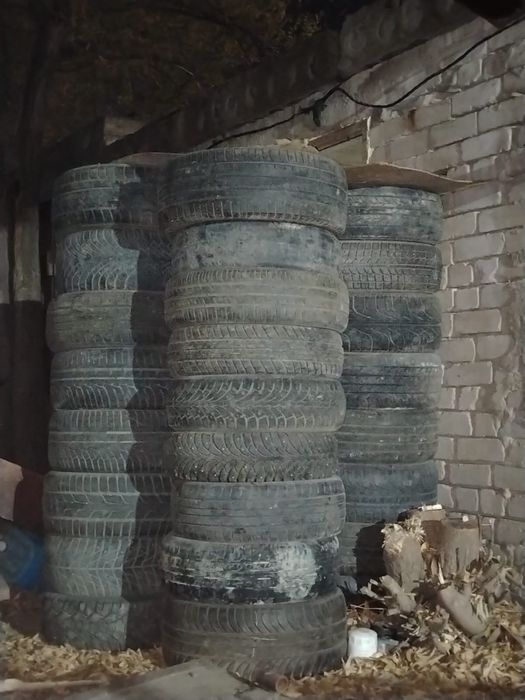 Продаю покрышки б/у