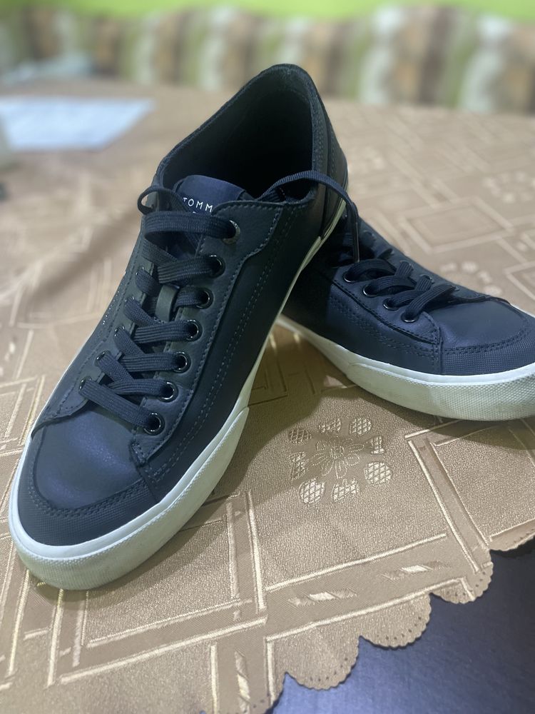 Кецове Tommy Hilfiger