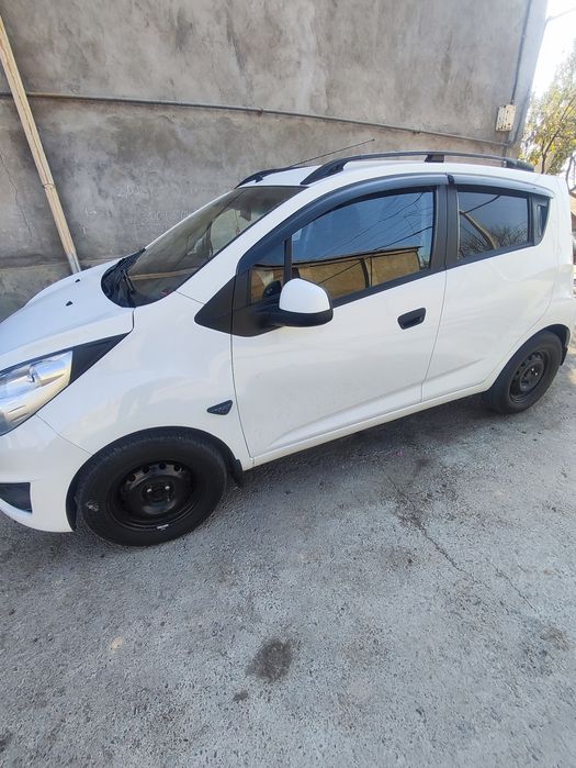 Spark 2014 sotiladi 1.25 kotta mator blan jixozlangan