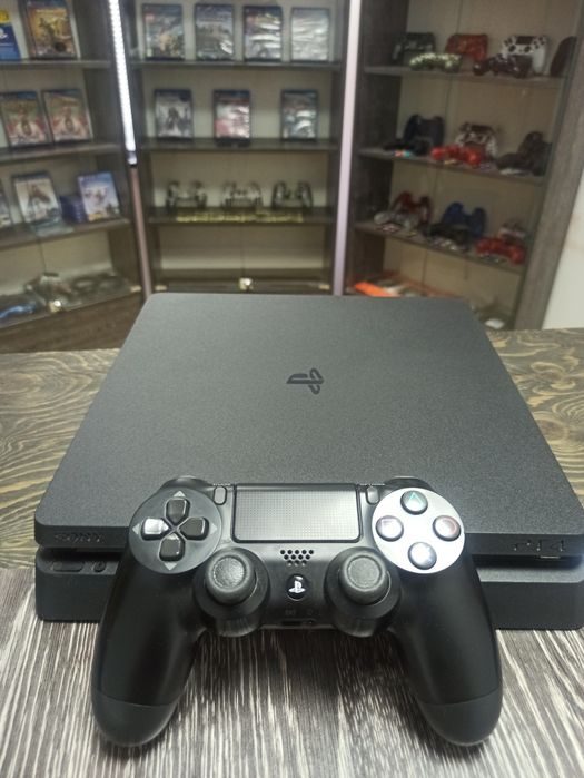 Ps 4 SLIM 1Tb в идеальном состоянии fifa 23 Call of duty:Cold war