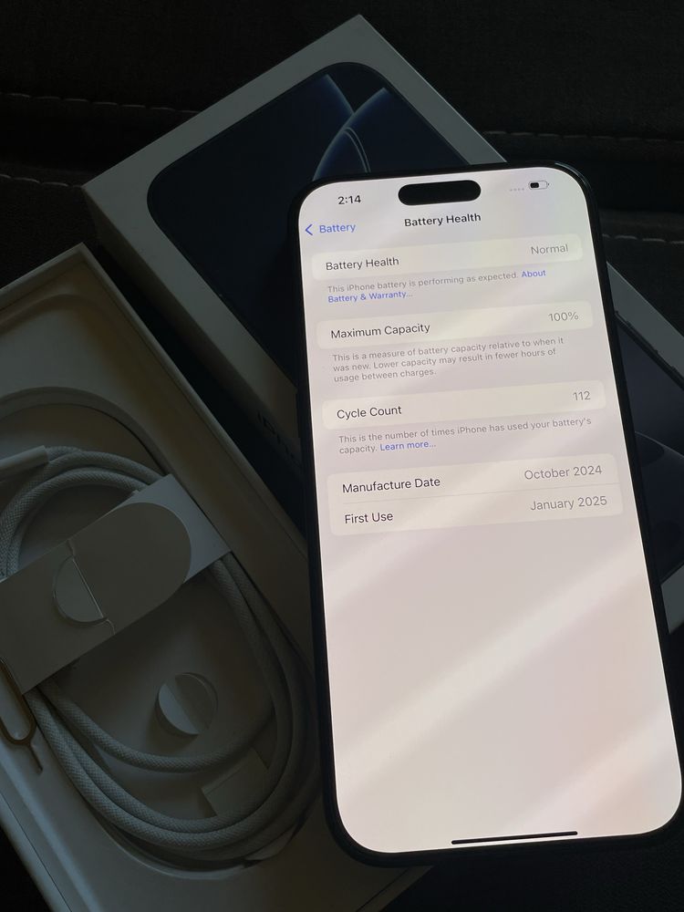 Iphone 16 Pro Max 100% battery