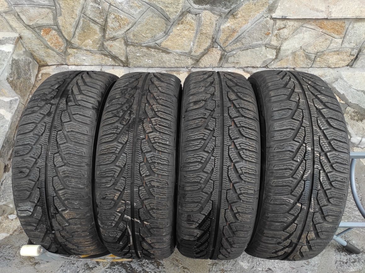 215/55/17 Uniroyal