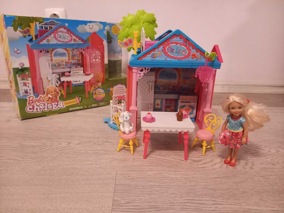 Seturi Barbie surori Chelsea, Stacie, dulap accesorii, doctor papusa