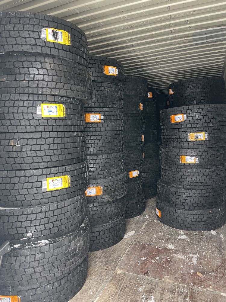Грузовые шины APLUS 295/60 R22.5 D318 (ведущая ось)