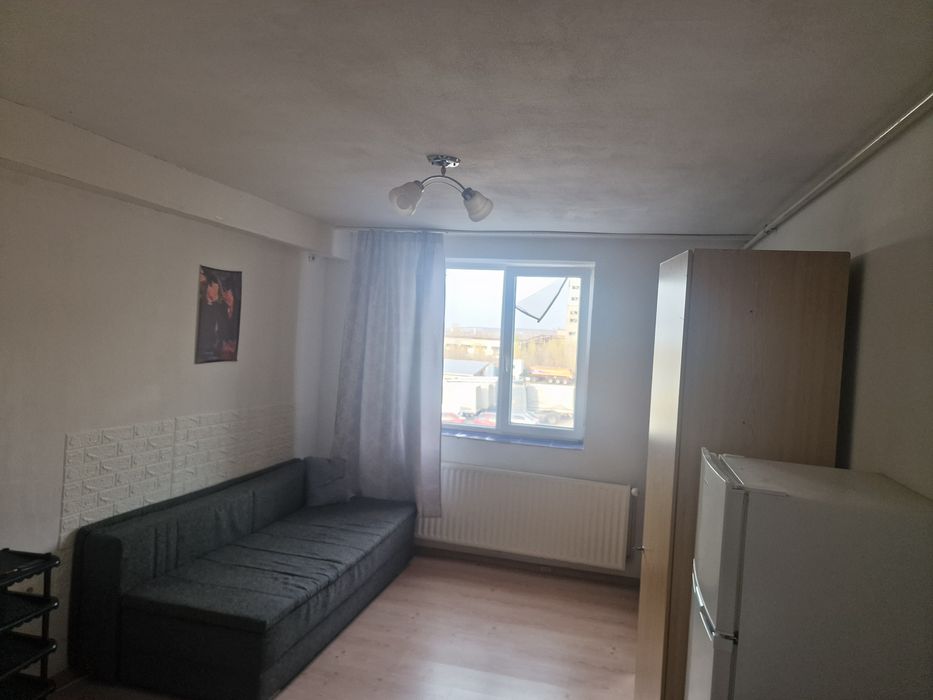 Dau in chirie garsoniera pe Calea Borsului