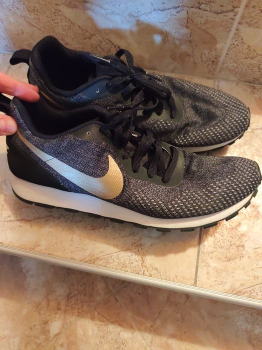 Nike Men Md Runner 2 Eng Mesh