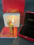 Златна запалка Cartier – Лукс и стил