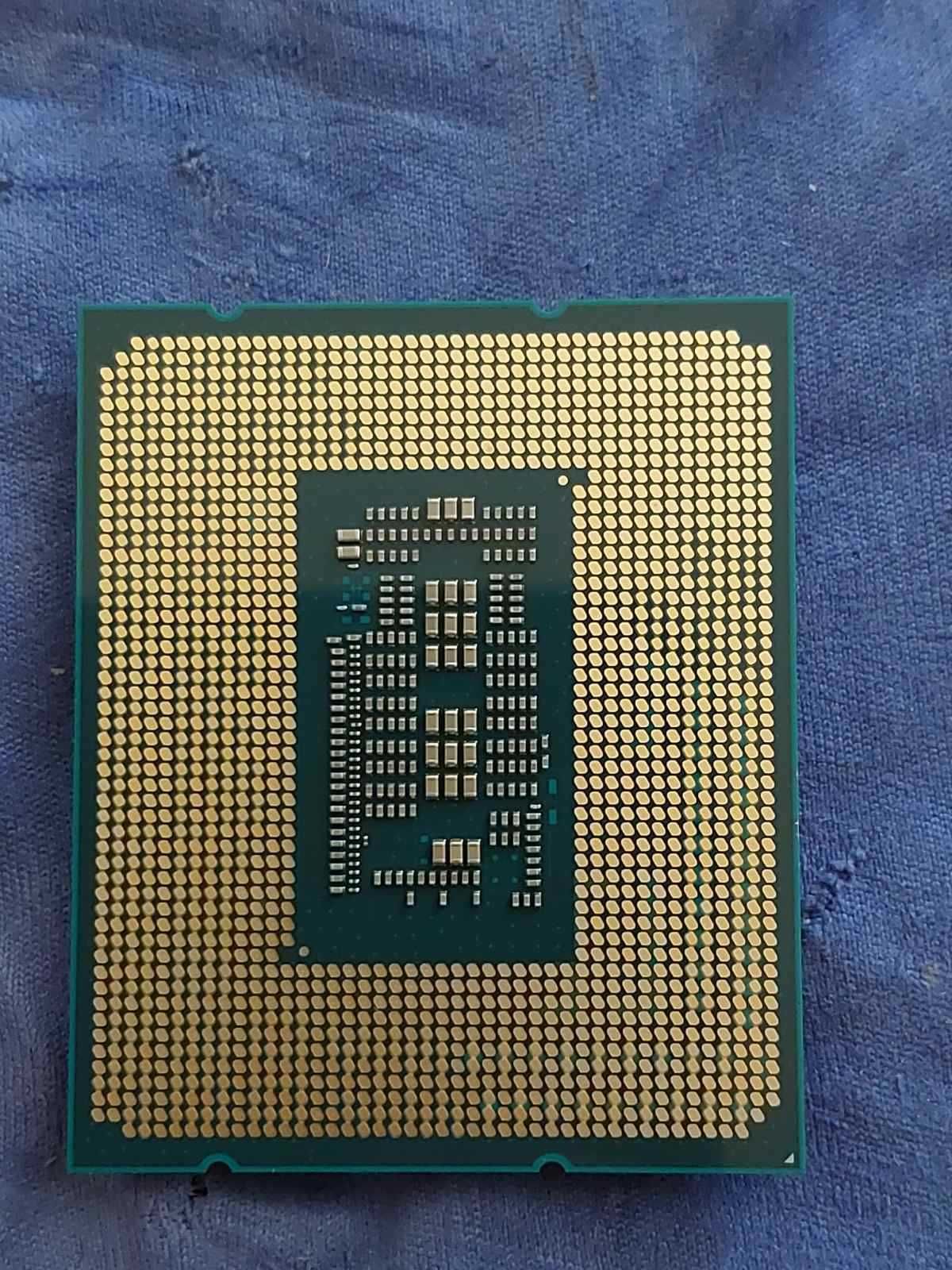 Intel Core i7 12700KF, 12-ядрен, LGA 1700