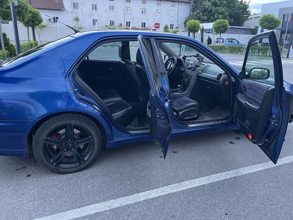 Lexus is200 155hp Automatic