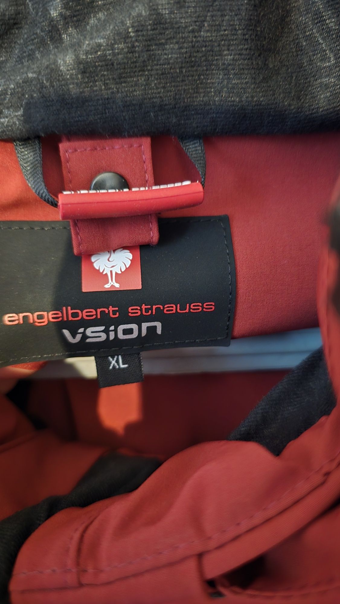 Strauss engelbert