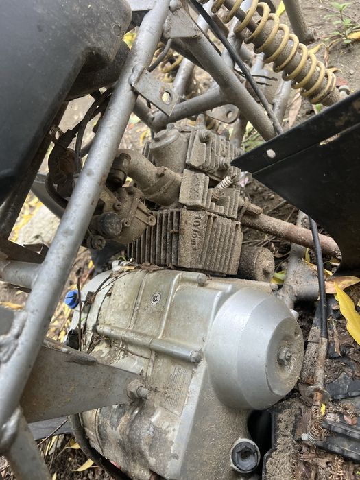 Vand cadru atv 107 cu motor