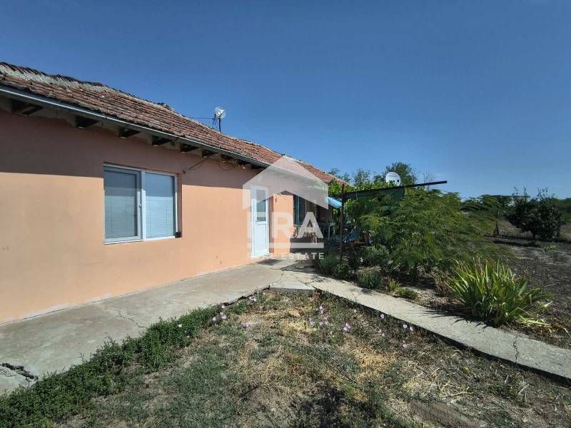 ЕКСКЛУЗИВНО! ЕРА Дръстър предлага за продажба имот в село Коларово!