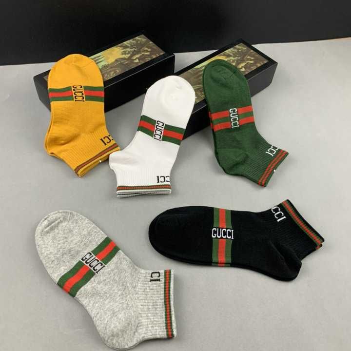 Ciorapi Gucci model 2023