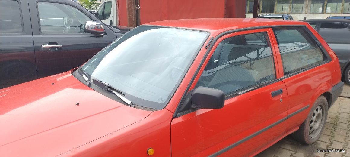 Vând Nissan sunny