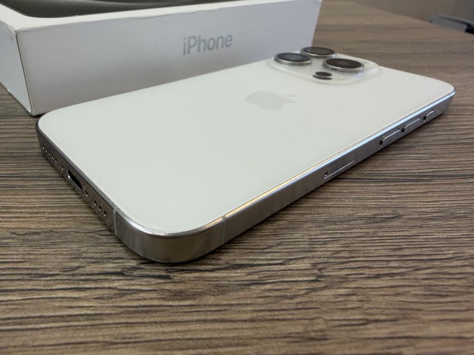 iPhone 15 Pro 256GB