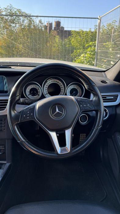 Mercedes-Benz E220 w212 на части