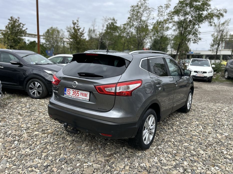 Nissan Qashqai Tekna 1.6dci euro 6, full led, dezghetare parbriz, rate