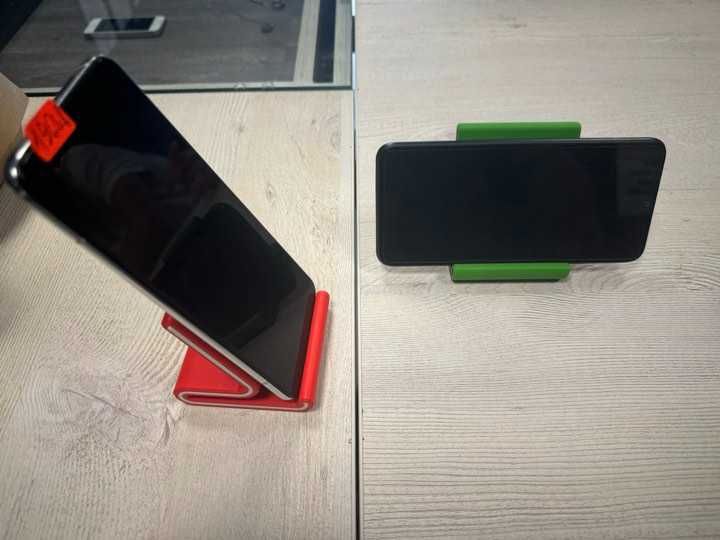 Поставки за телефони