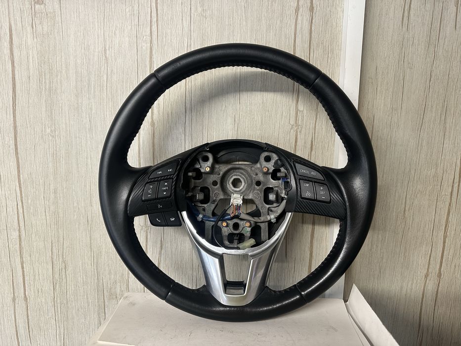 Мултиволан за Мазда 3 след 2012г.!