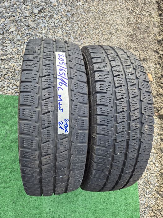 Vând cauciucuri 205/65/16 C M+S 2 buc dot 2021