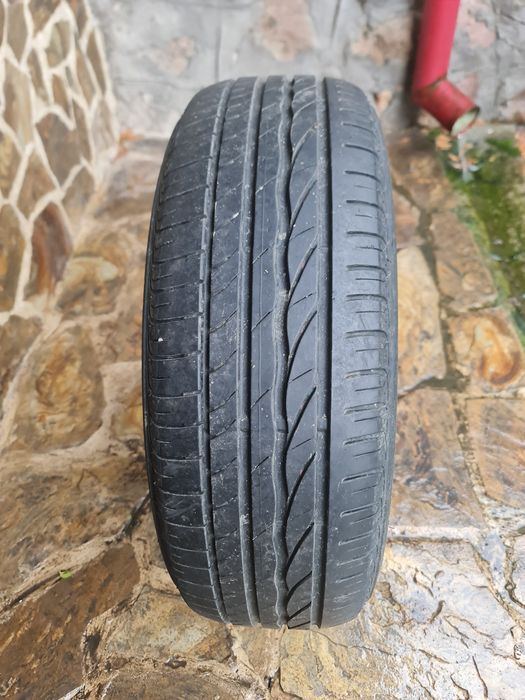 Vând 2 anvelope 195/65R 15 și 195/70 R 15 -150 lei ambele.