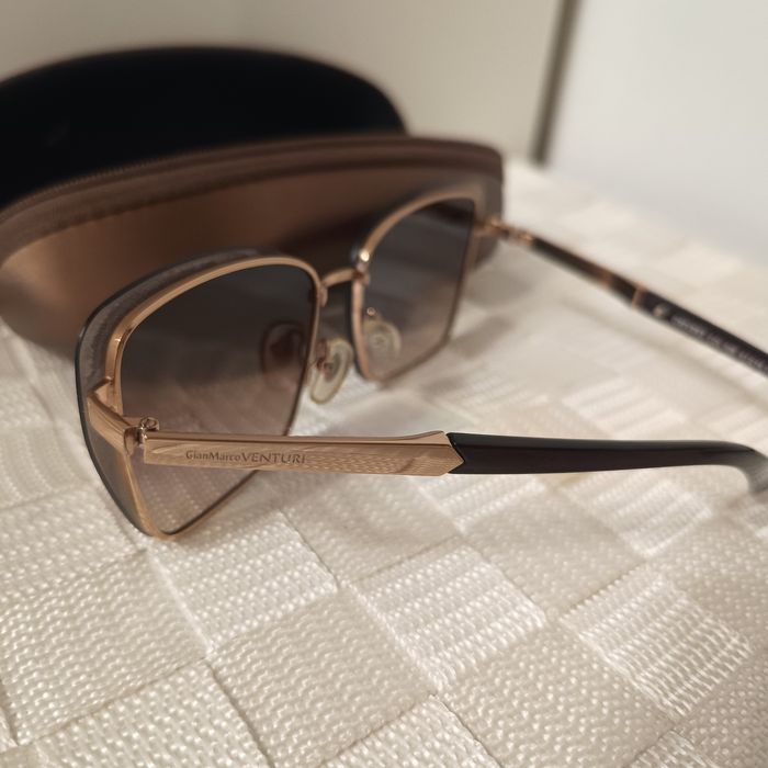 Дамски слънчеви очила